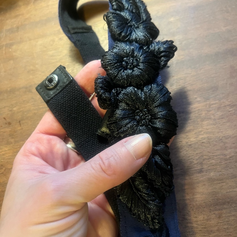 Anthropologie Black and Blue Floral Belt - Picture 5 of 6